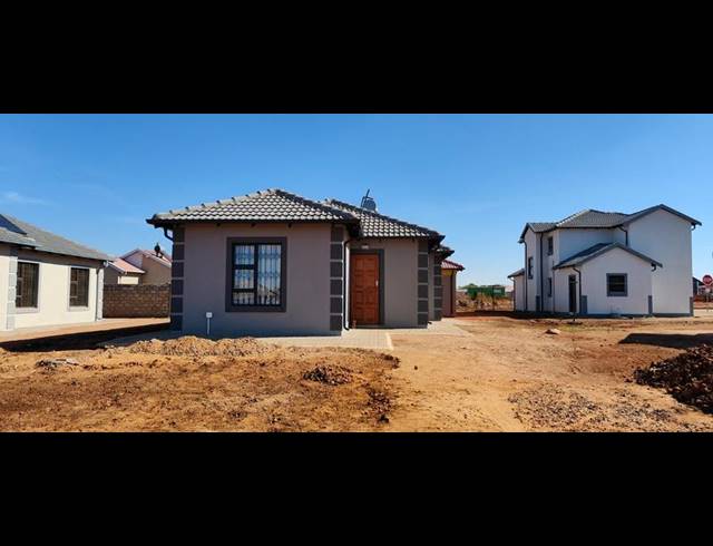 3 BEDROOM HOUSE FOR SALE IN RIVERSDALE